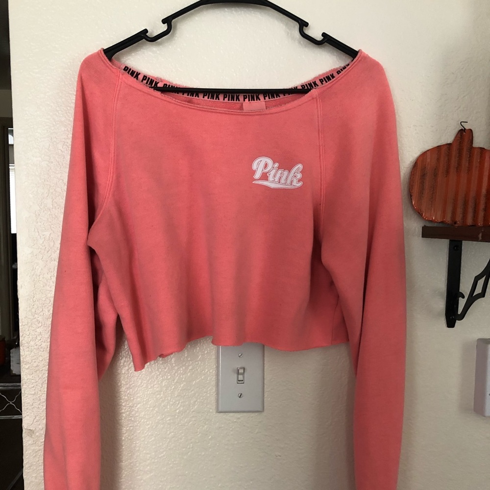 Victoria’s Secret pink cropped crew neck